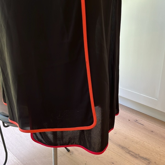 NWT Ecla made in Italy black sleeveless blouse with overlapping panels - Picture 2 of 12